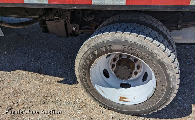 image for item MN9895 2016 Ford F550  sewer jetter truck