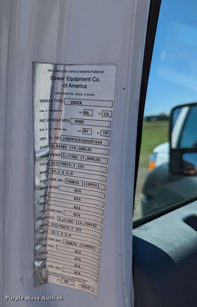 image for item MN9895 2016 Ford F550  sewer jetter truck