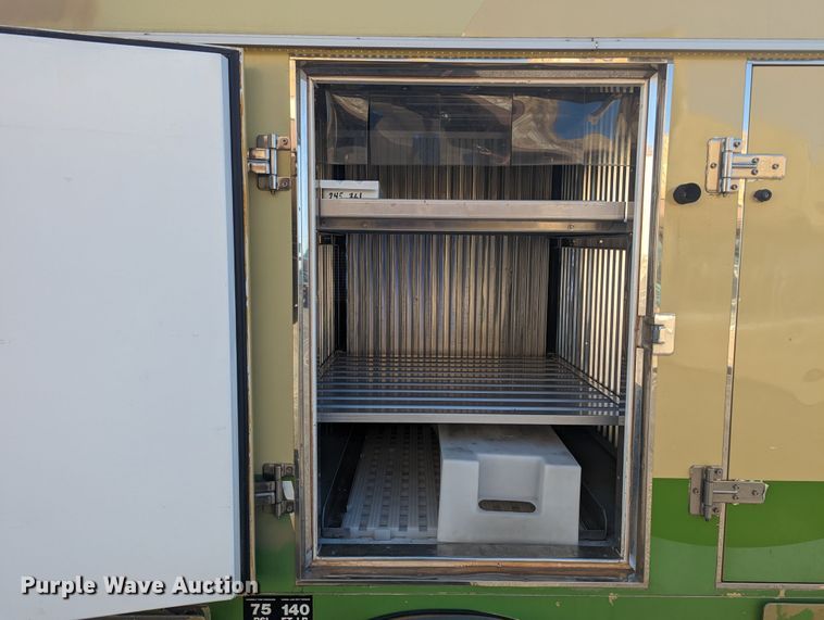 image for item MN9898 2015 GMC Savana  refrigerated delivery truck