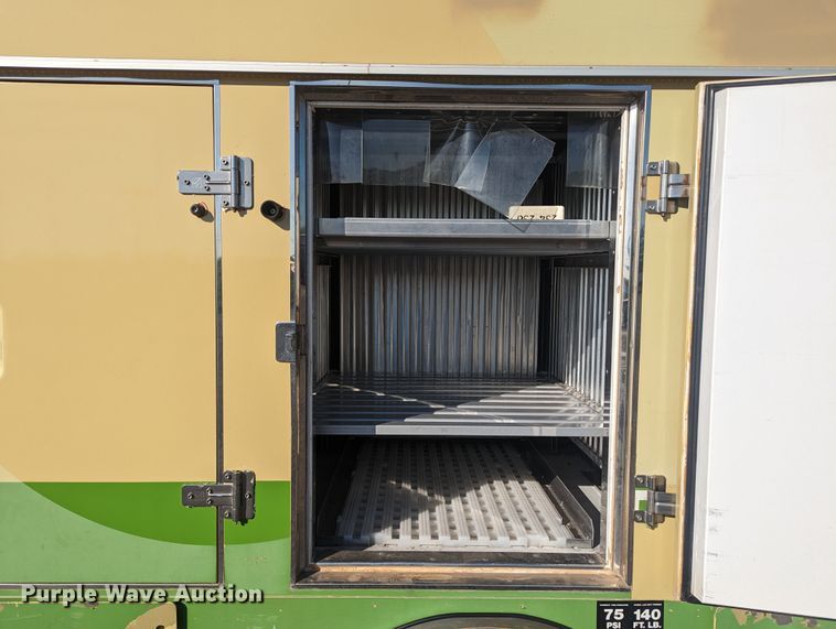 image for item MN9898 2015 GMC Savana  refrigerated delivery truck