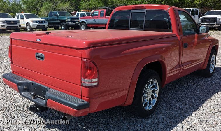 image for item MN9912 1997 Dodge Dakota  pickup truck