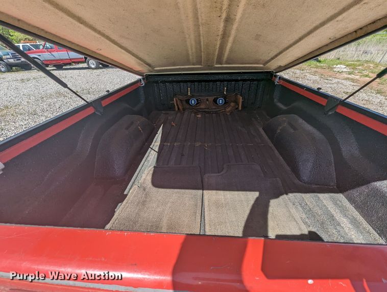 image for item MN9912 1997 Dodge Dakota  pickup truck