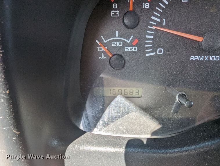 image for item MN9912 1997 Dodge Dakota  pickup truck