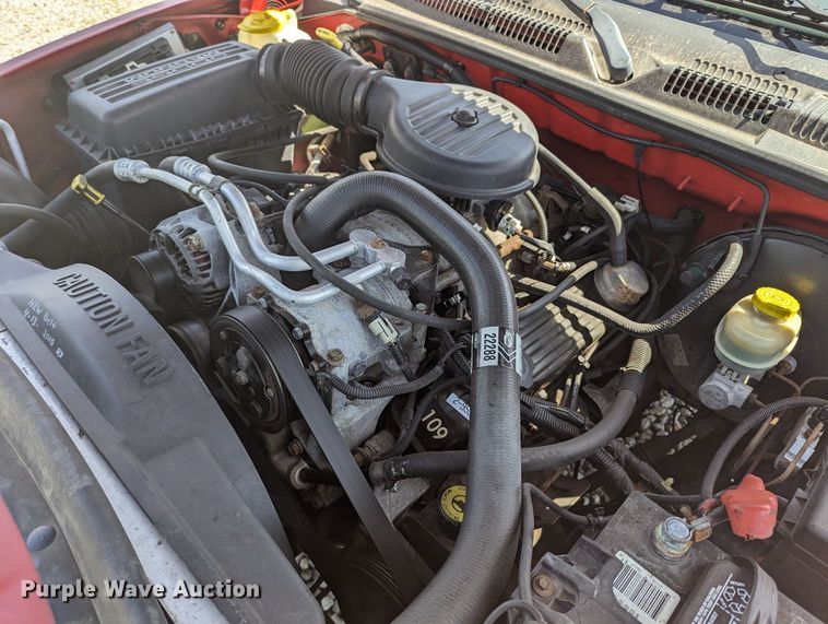 image for item MN9912 1997 Dodge Dakota  pickup truck