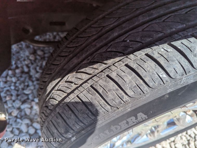 image for item MN9912 1997 Dodge Dakota  pickup truck