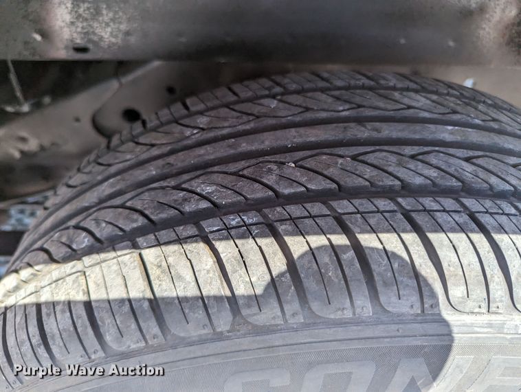 image for item MN9912 1997 Dodge Dakota  pickup truck