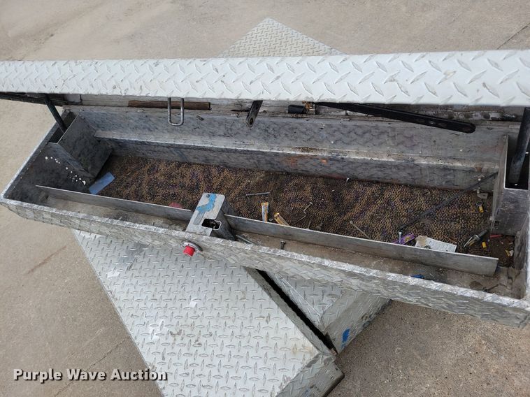 image for item MO9610 (7) Weathergaurd toolboxes