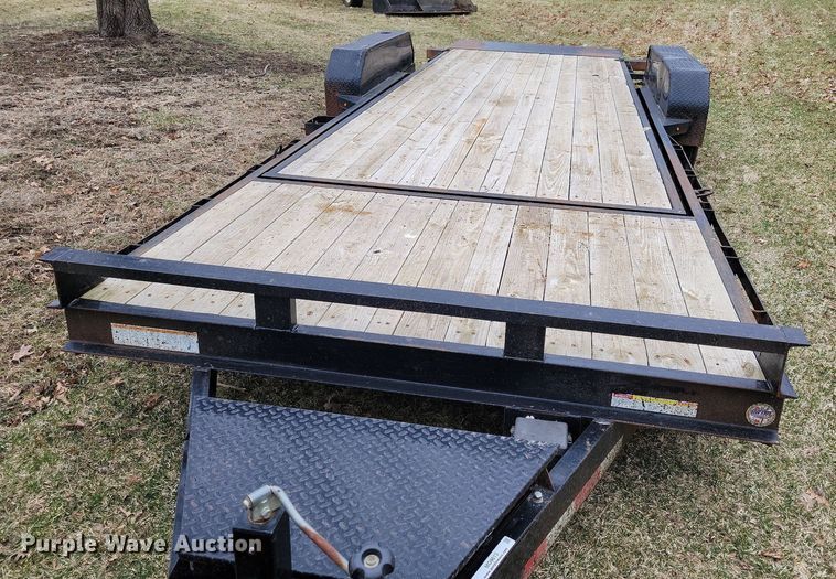 image for item MO9613 2018 Novae  tilt deck equipment trailer