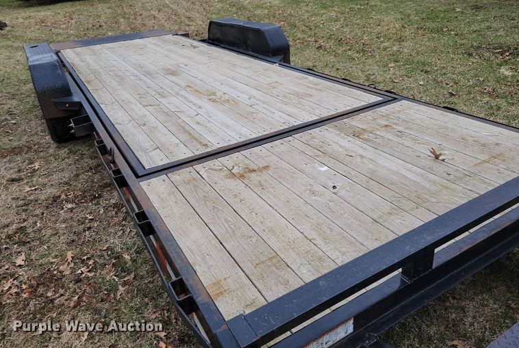 image for item MO9613 2018 Novae  tilt deck equipment trailer