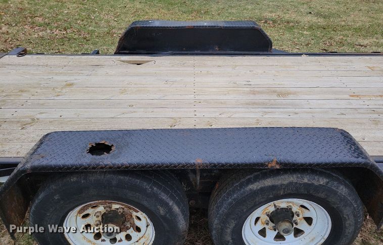 image for item MO9613 2018 Novae  tilt deck equipment trailer