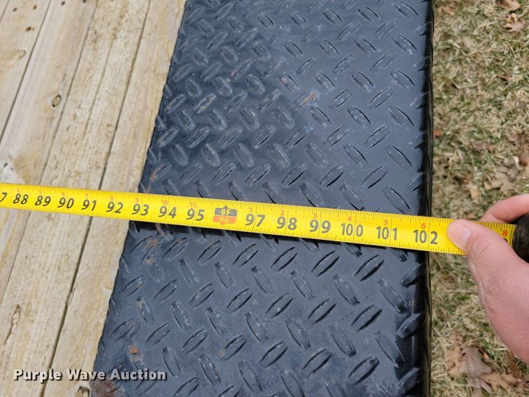 image for item MO9613 2018 Novae  tilt deck equipment trailer