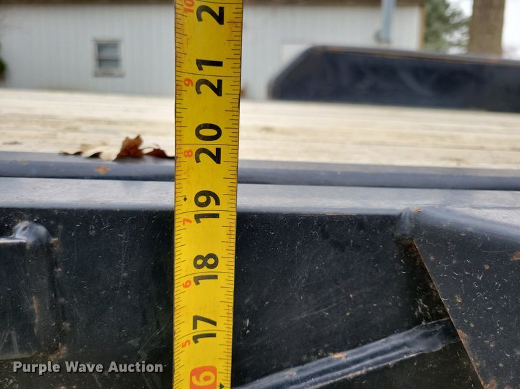 image for item MO9613 2018 Novae  tilt deck equipment trailer