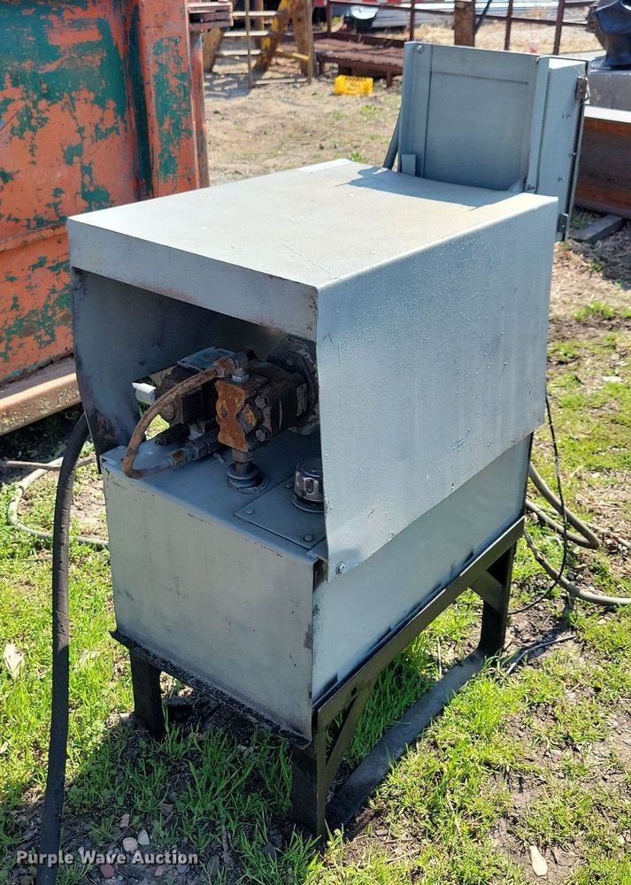 image for item MO9631 GPI Division 0200  hydraulic pump