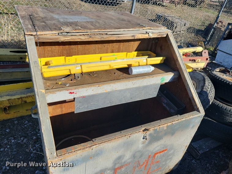 image for item MO9639 (3) toolboxes