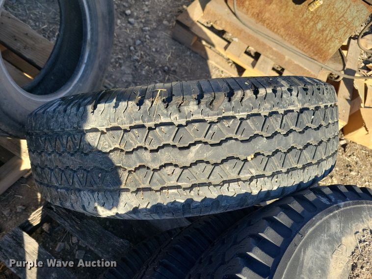 image for item MO9641 Tires and wheels