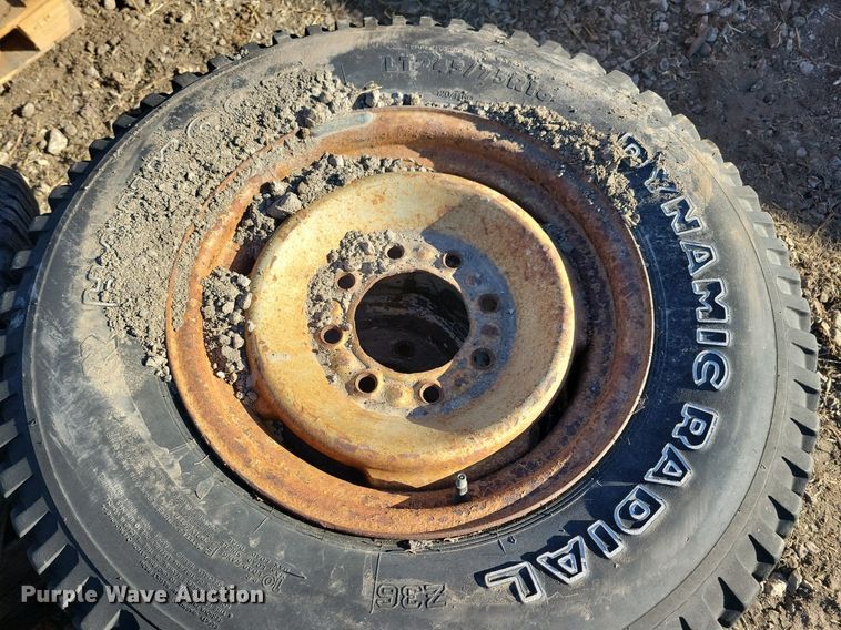 image for item MO9641 Tires and wheels