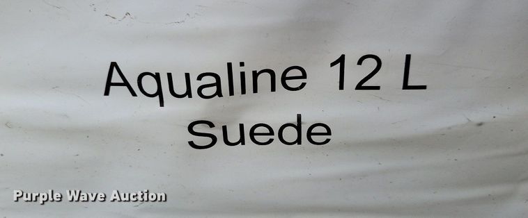 image for item MO9645 96 square feet of Aqualine 12L bricks