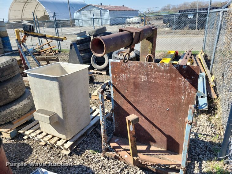 image for item MO9646 Tools