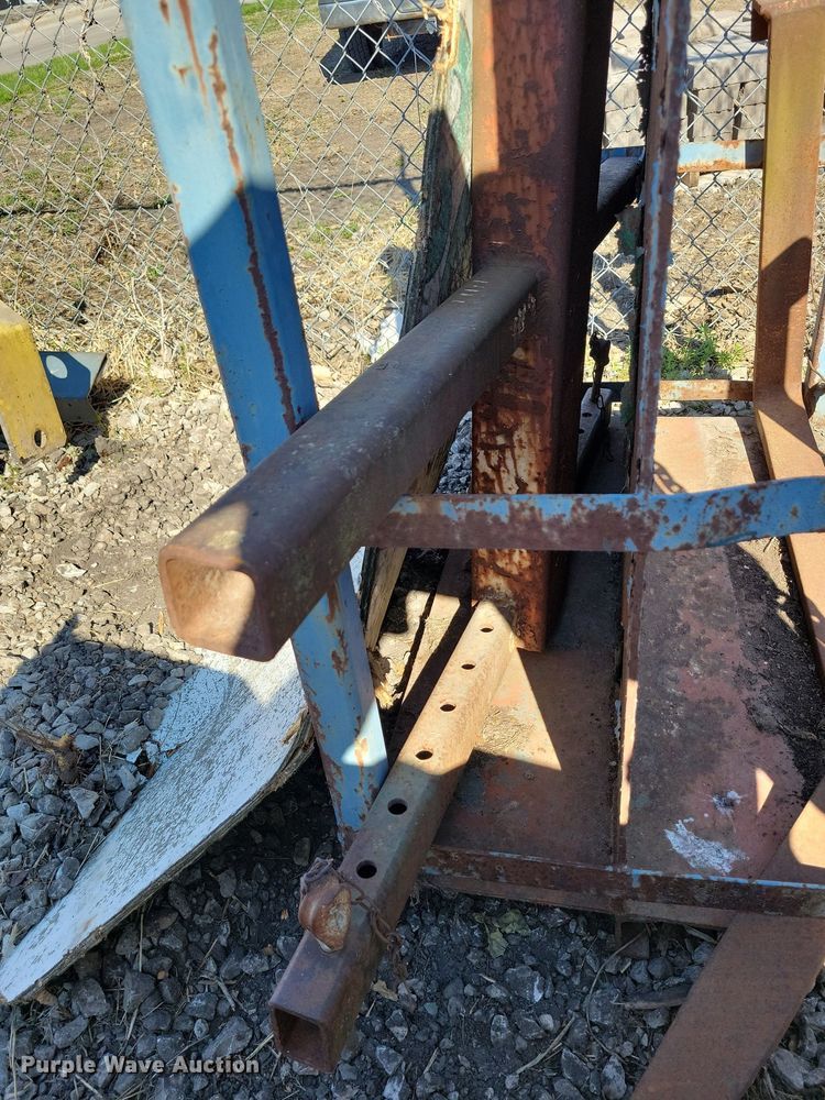 image for item MO9646 Tools