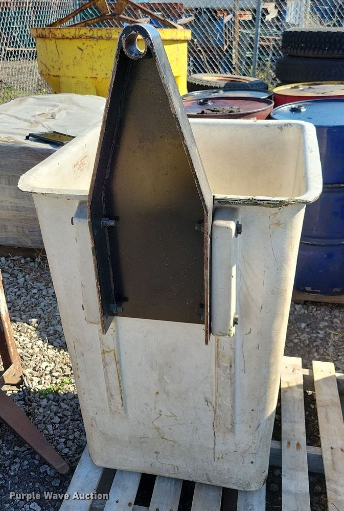 image for item MO9646 Tools