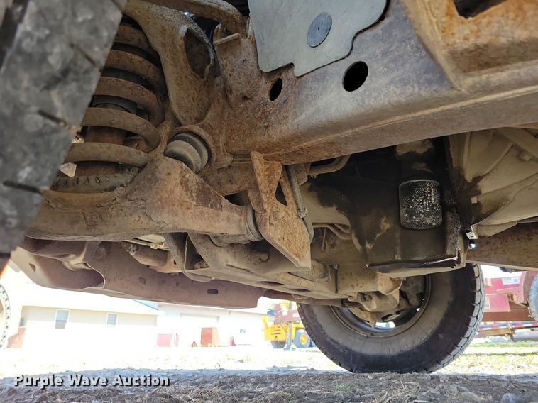 image for item MO9653 2005 Chevrolet Express 3500  van