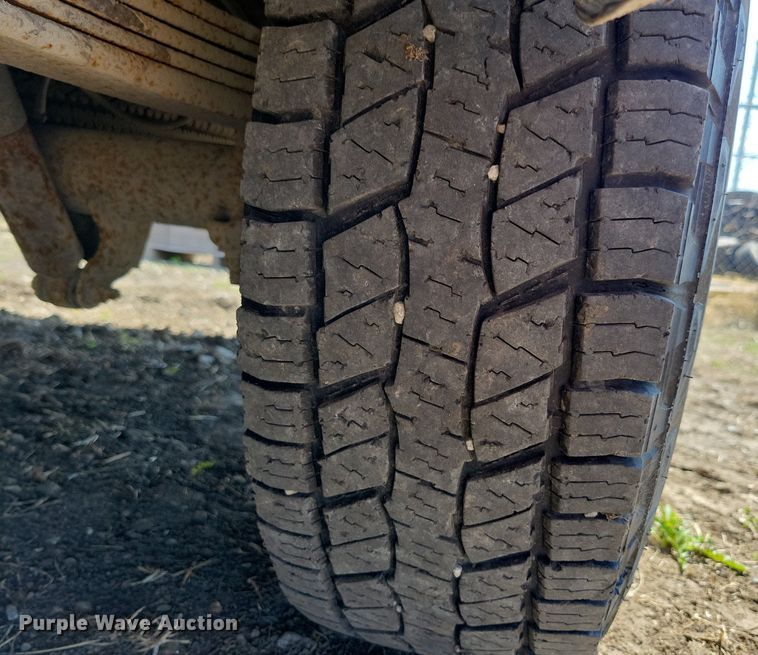 image for item MO9653 2005 Chevrolet Express 3500  van