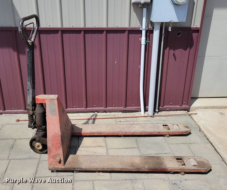 image for item MO9657 Atlas  pallet jack
