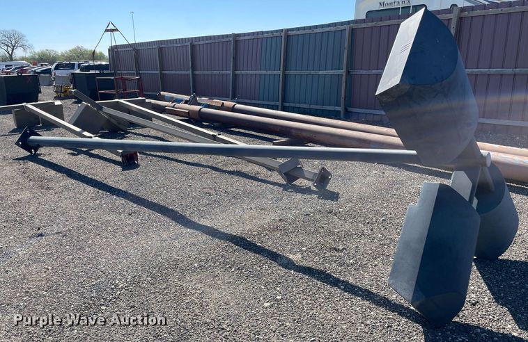 image for item MS9545 (4) light poles