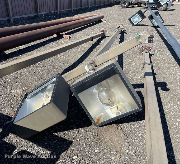 image for item MS9545 (4) light poles