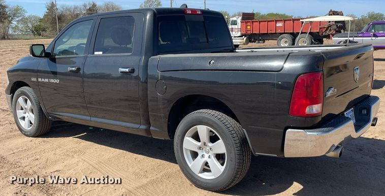 image for item MS9570 2011 Dodge Ram 1500  Crew Cab pickup truck