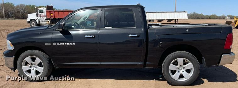 image for item MS9570 2011 Dodge Ram 1500  Crew Cab pickup truck