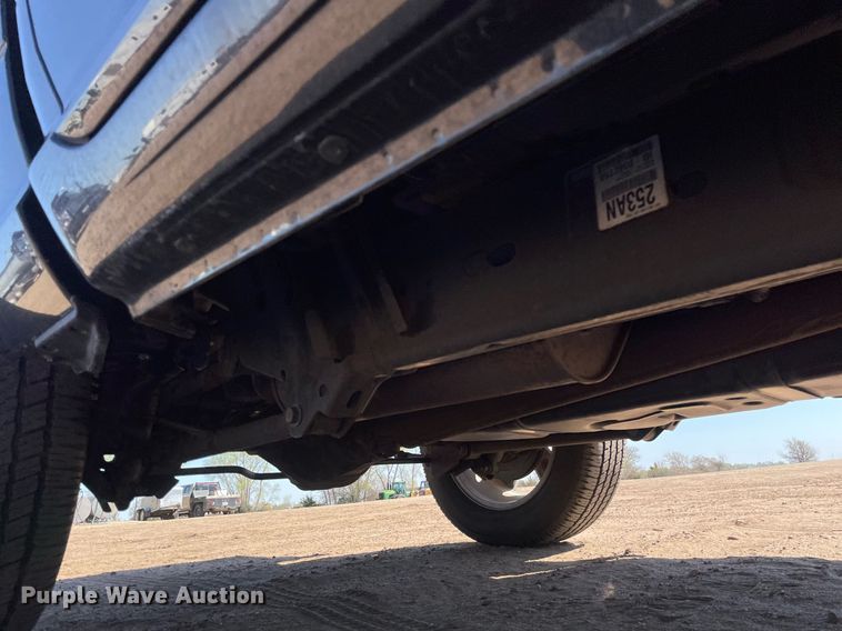 image for item MS9570 2011 Dodge Ram 1500  Crew Cab pickup truck