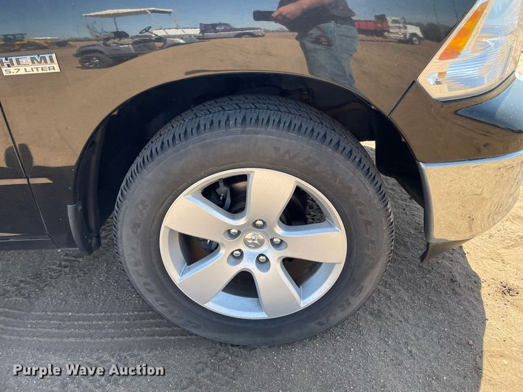 image for item MS9570 2011 Dodge Ram 1500  Crew Cab pickup truck