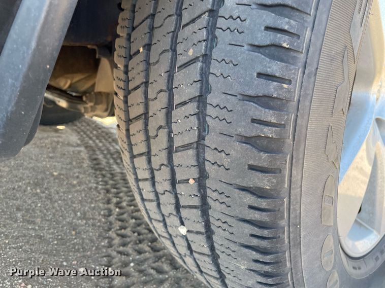 image for item MS9570 2011 Dodge Ram 1500  Crew Cab pickup truck