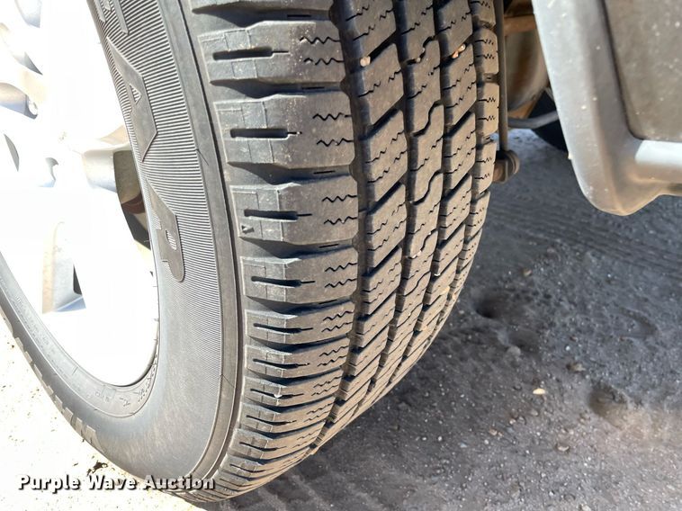 image for item MS9570 2011 Dodge Ram 1500  Crew Cab pickup truck