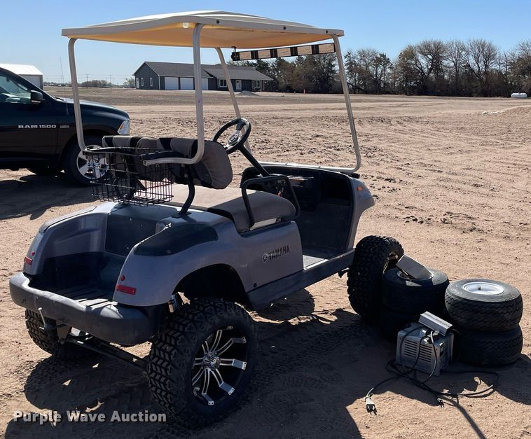 image for item MS9572 1998 Yamaha G16E  golf cart