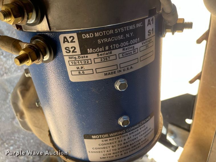 image for item MS9572 1998 Yamaha G16E  golf cart