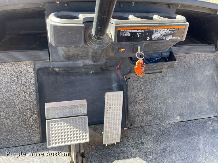 image for item MS9572 1998 Yamaha G16E  golf cart