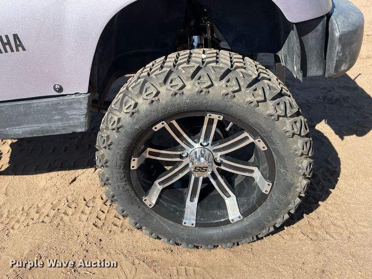 image for item MS9572 1998 Yamaha G16E  golf cart