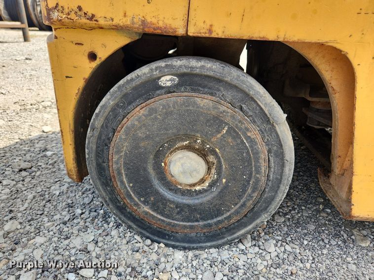 image for item MW9623 Toyota 5FDC25  forklift