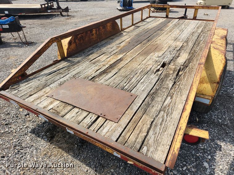 image for item MW9626 2004 JP  utility trailer