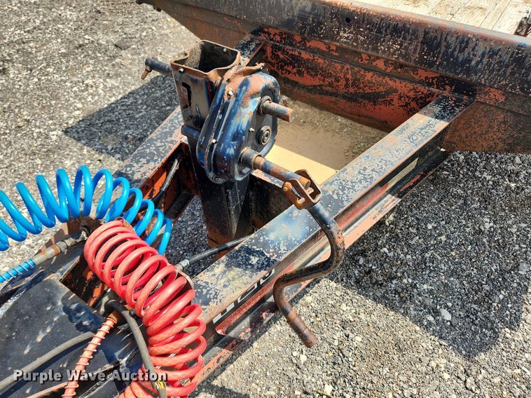 image for item MW9627 2005 Belshe  equipment trailer