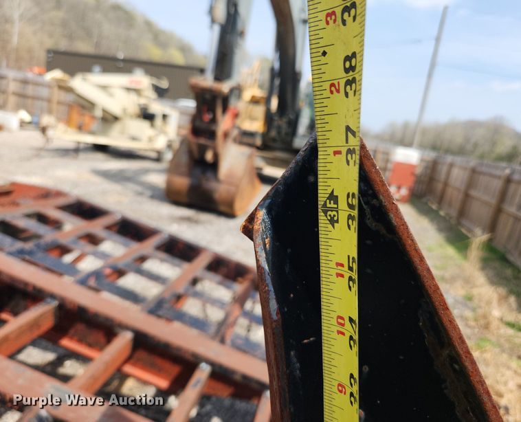 image for item MW9627 2005 Belshe  equipment trailer