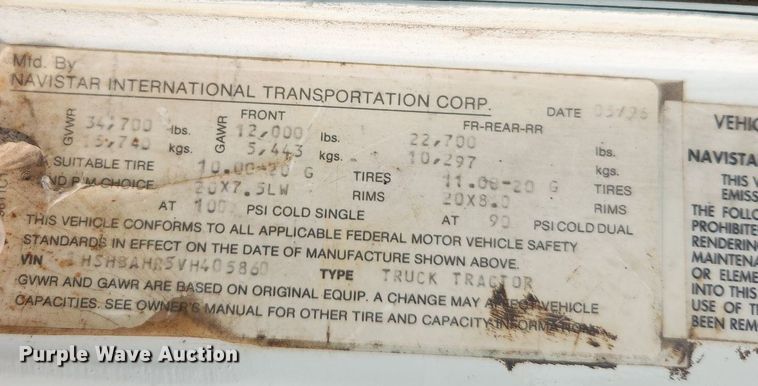 image for item MW9630 1997 International 8100  flatbed truck