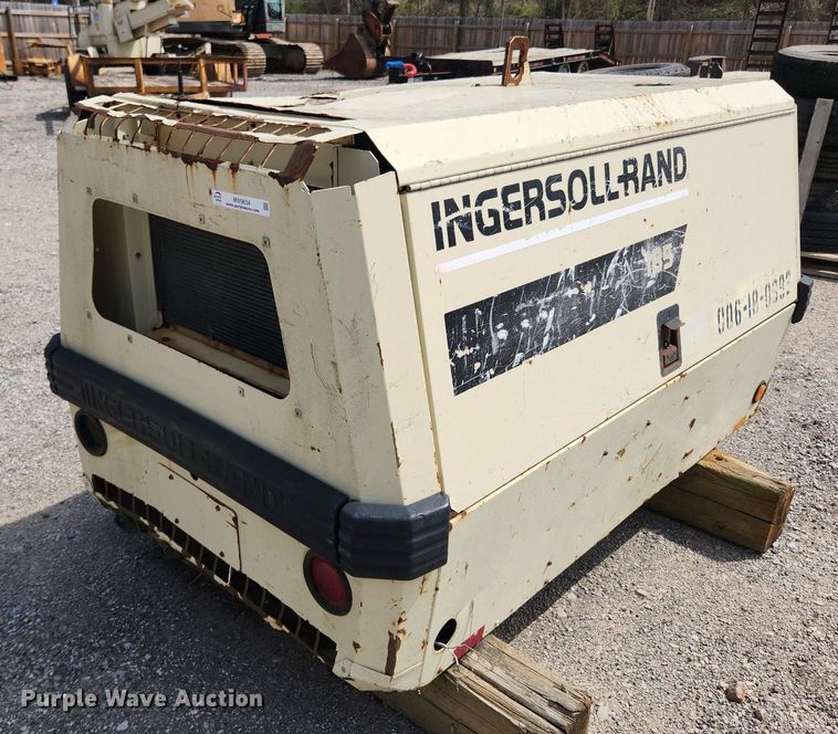 image for item MW9634 2000 Ingersoll Rand P185JWD  air compressor
