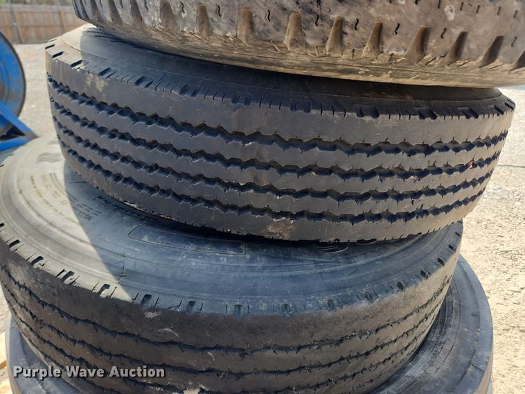image for item MW9635 (9) tires