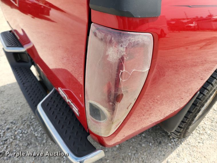 image for item MW9648 2009 GMC Canyon SLE  Crew Cab pickup truck