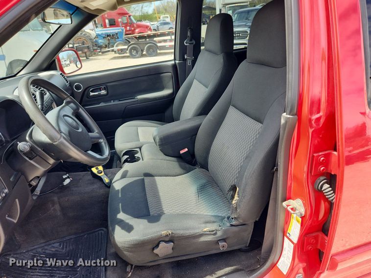 image for item MW9648 2009 GMC Canyon SLE  Crew Cab pickup truck