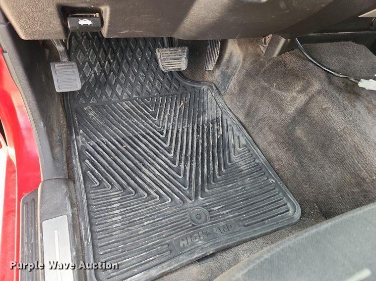 image for item MW9648 2009 GMC Canyon SLE  Crew Cab pickup truck