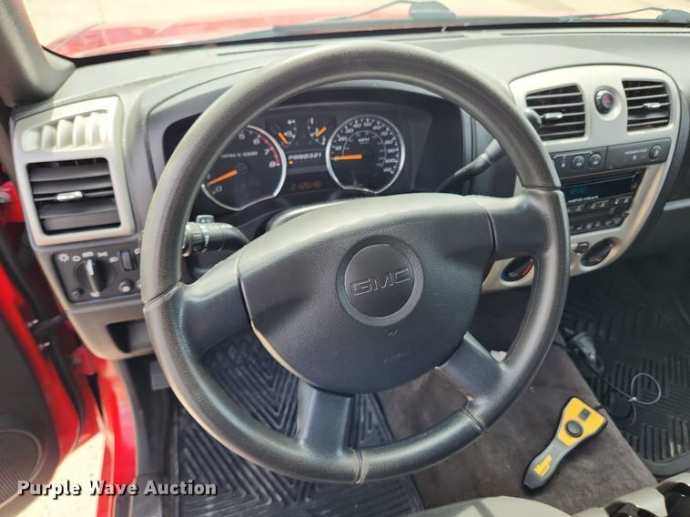 image for item MW9648 2009 GMC Canyon SLE  Crew Cab pickup truck